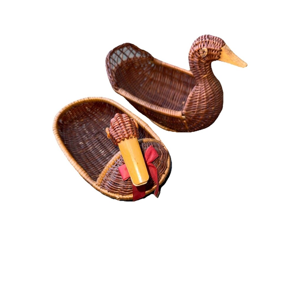 Set Of 2 Duck Woven Wicker Duck Baskets About 8 Inches Long